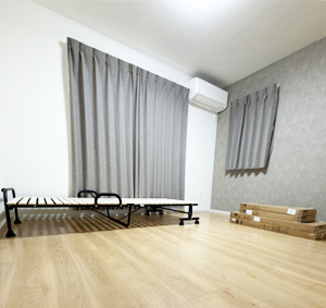 洋室（ベッド付き）